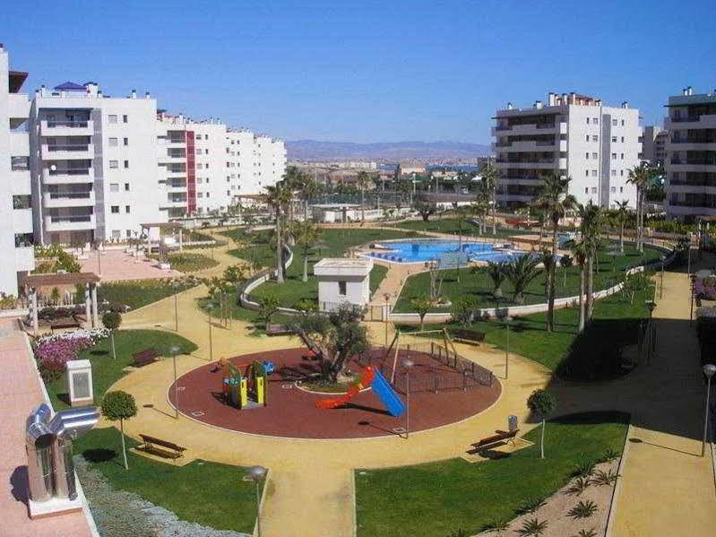 Arenales Playa By Mar Holidays Apartament *